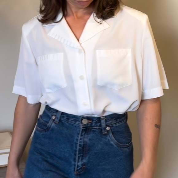 Vintage white button up - Picture 7 of 7